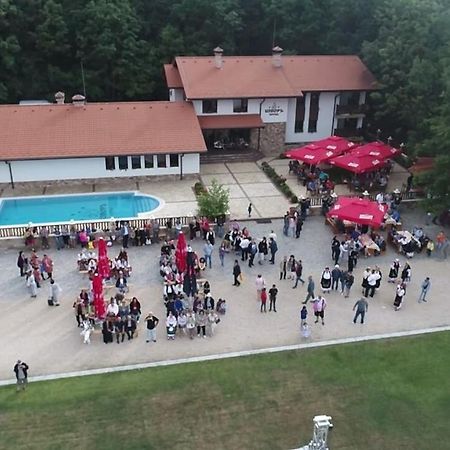 Izvor Hotel "Изворъ" Shipot 外观 照片